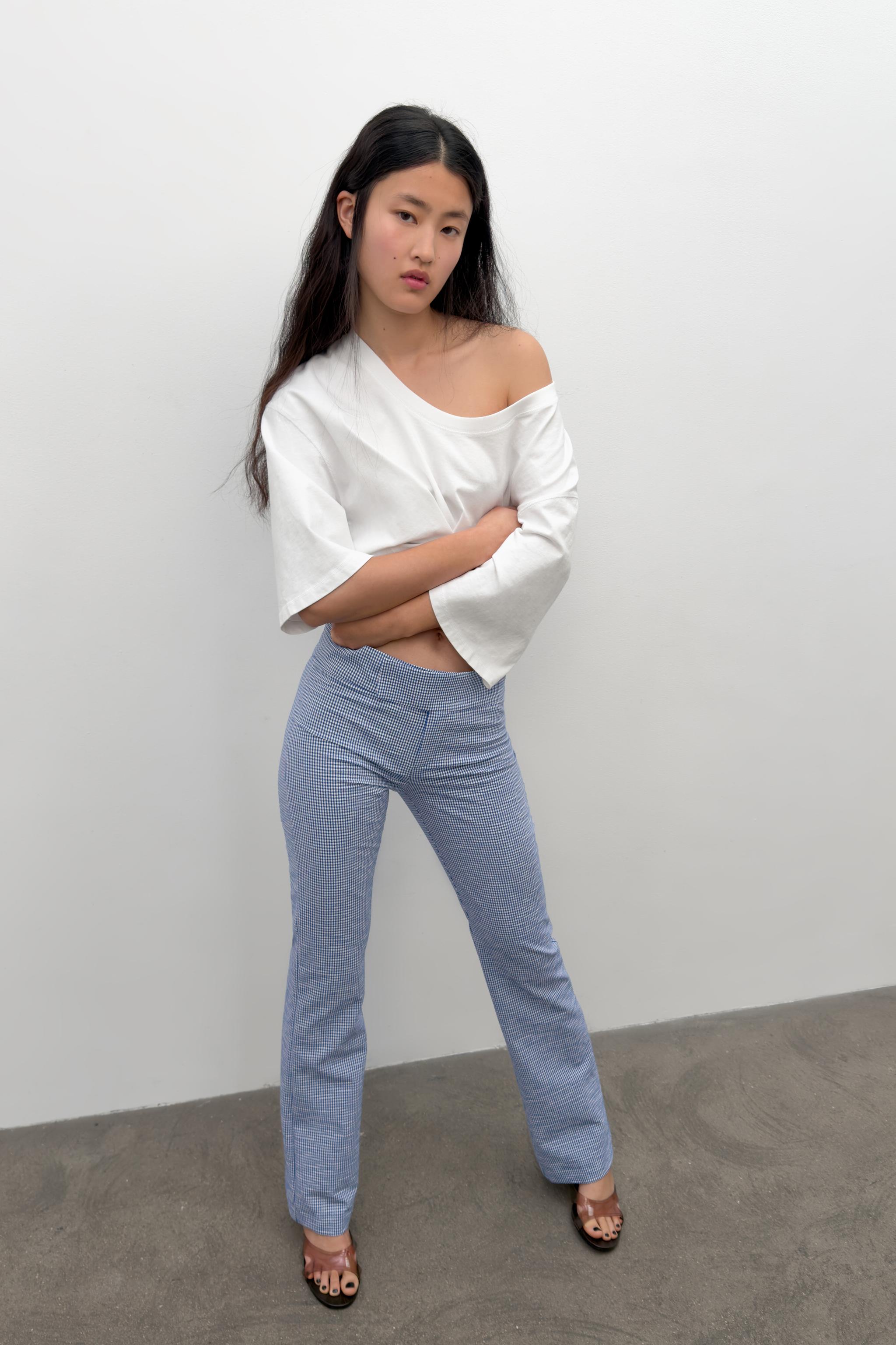 PANTALON ÉVASÉ À CARREAUX VICHY